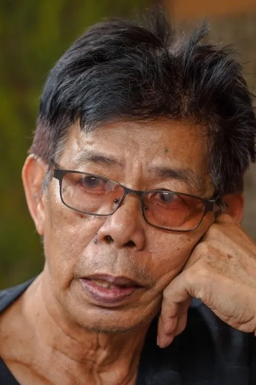 Kismah Johar ha trabajado con A R Badul en 1 ocasiones