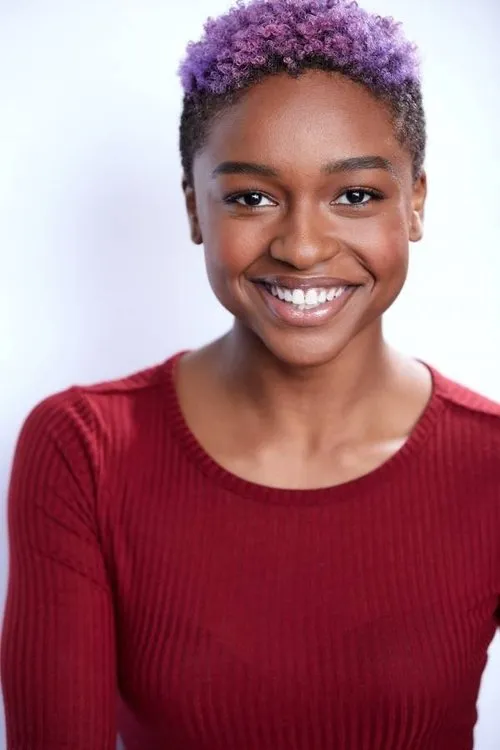 Tom Glynn-Carney ha trabajado con Aahkilah Cornelius en 1 ocasiones