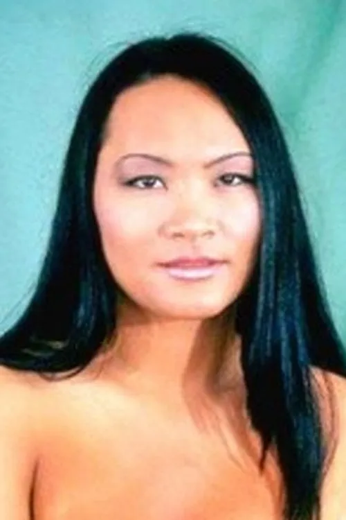 Aaliyah Yi interpretando a