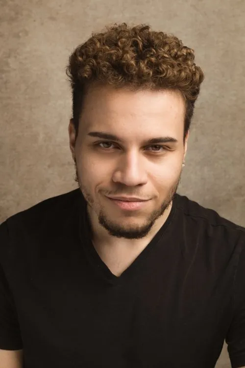 Ava Jarque ha trabajado con Aarman Touré en 1 ocasiones