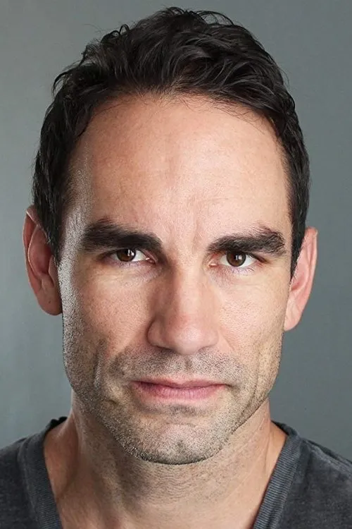 Aaron Farb en su biografía y filmografía