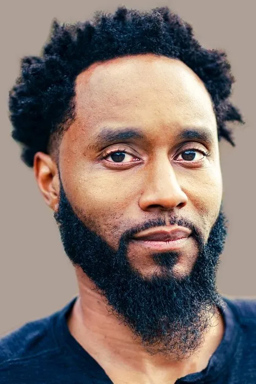 Aaron Goodson interpretando a Frederick Douglass (voice)