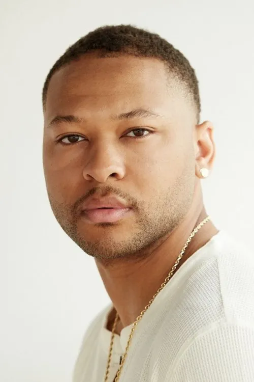 Aaron J. Anderson en su biografía y filmografía