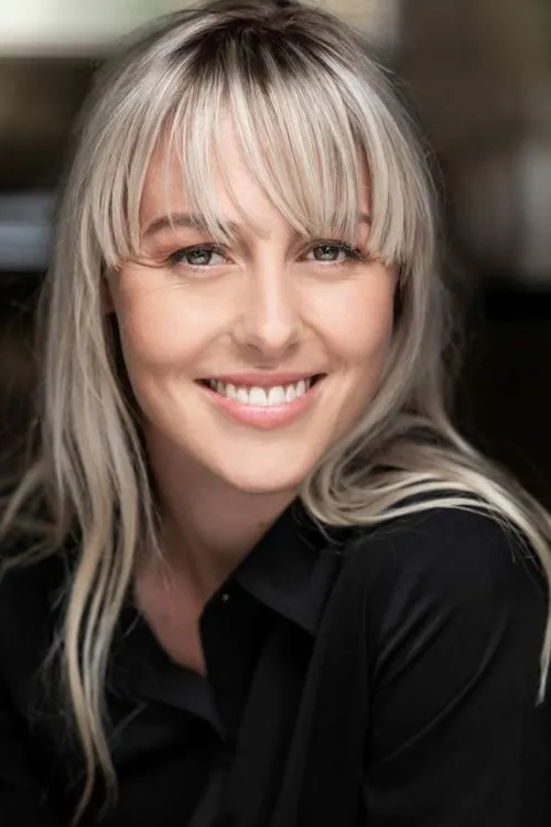 Abby Damen interpretando a Jude