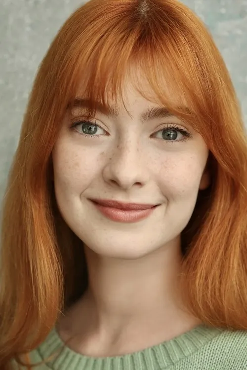 Abigail O'Regan — personaje: Mia Banks