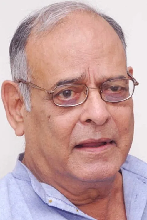 Sharad Smart ha trabajado con Achyut Potdar en 2 ocasiones