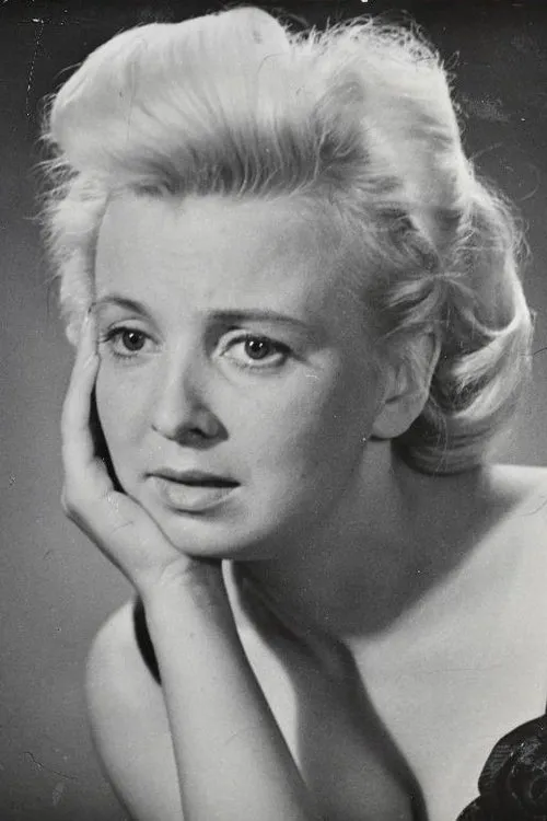 Ada Lundver interpretando a Reet Lapeteus