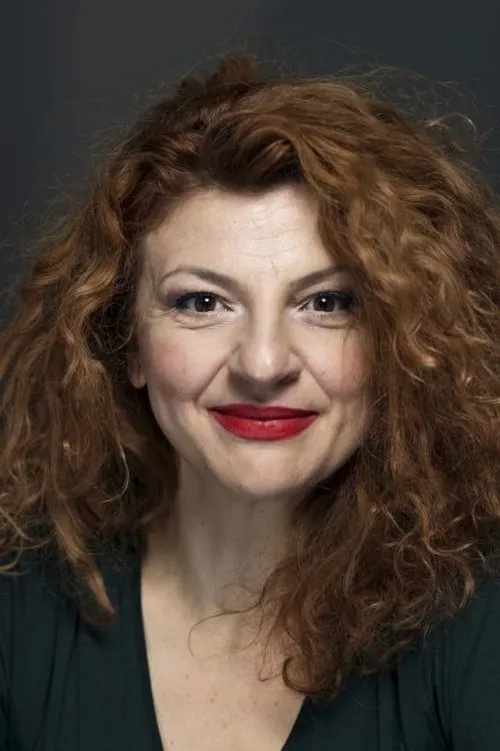 Bob Nicolescu ha trabajado con Ada Navrot en 1 ocasiones