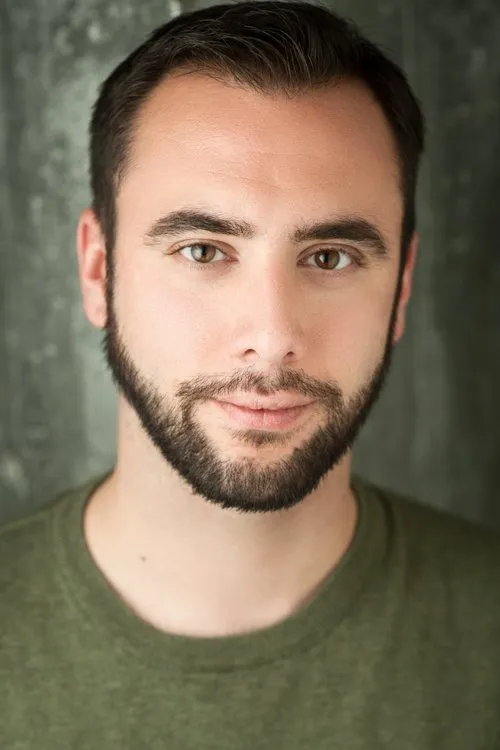 Adam Alberts interpretando a Jimmy