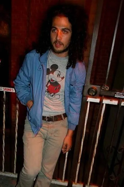 Ronson Lambert ha trabajado con Adam Alfaro en 2 ocasiones