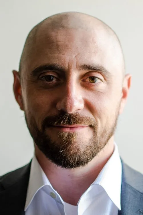 Johnny Strong ha trabajado con Adam Dietrich en 1 ocasiones