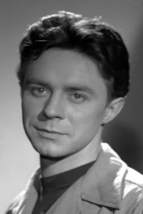 Adam Fiut interpretando a Wiktor (segment 1)