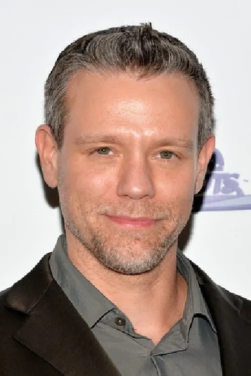 Tracie Thoms ha trabajado con Adam Pascal en 3 ocasiones