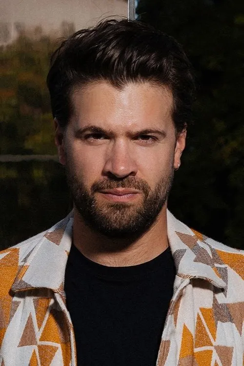 Nick Grimshaw ha trabajado con Adam Prendergast en 1 ocasiones