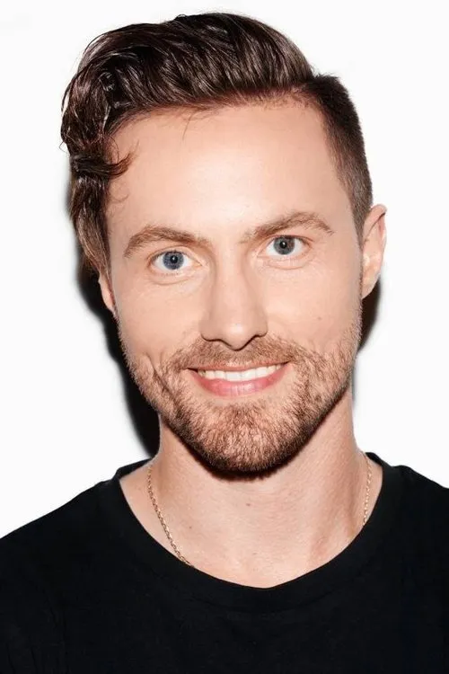 Martin Hugh Henley ha trabajado con Adam Turczyk en 1 ocasiones