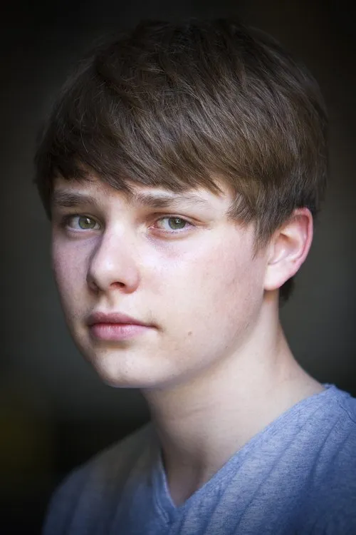 Dawn Bishop ha trabajado con Adam Wilson en 1 ocasiones