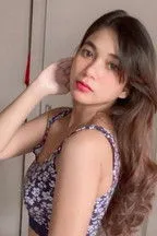 Ade Yunita en su biografía y filmografía