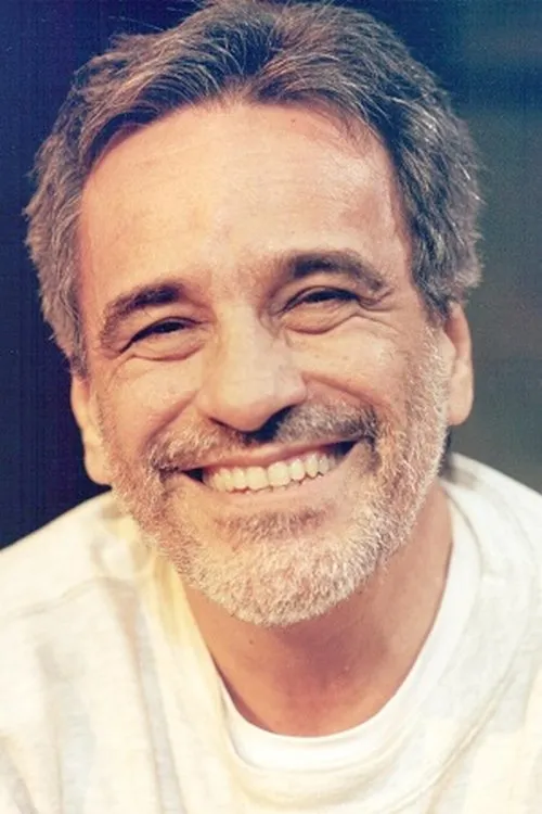 Aderbal Freire Filho interpretando a Valadares