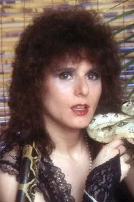 Candace Daley ha trabajado con Adia en 2 ocasiones