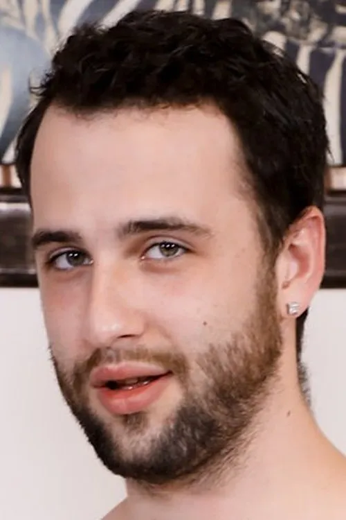 Adin Smith interpretando a 