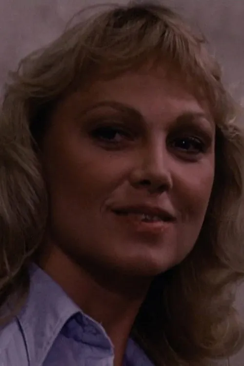 Connie Hoffman ha trabajado con Adina Ross en 1 ocasiones