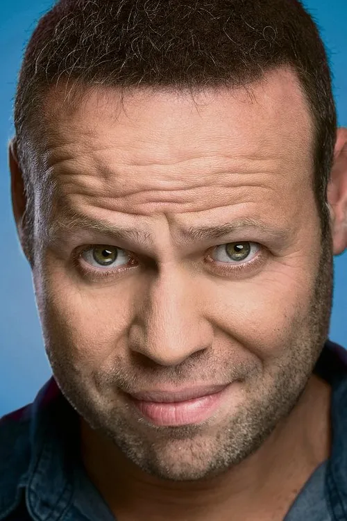 Adir Miller interpretando a Amitay Kariv