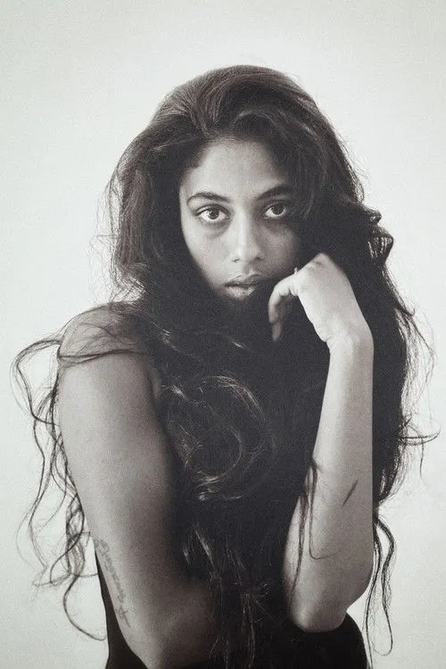 Veena Ponnappa ha trabajado con Aditi Sagar en 1 ocasiones