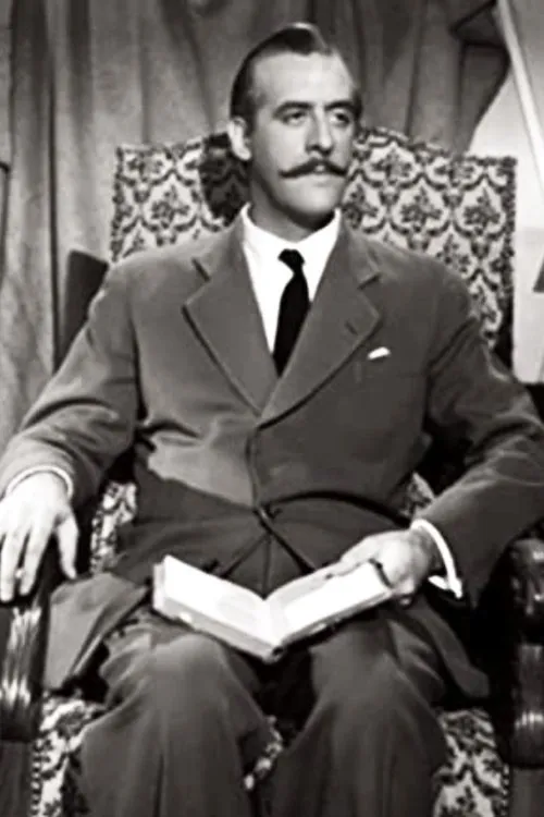 Ángel Magaña ha trabajado con Adolfo Linvel en 5 ocasiones