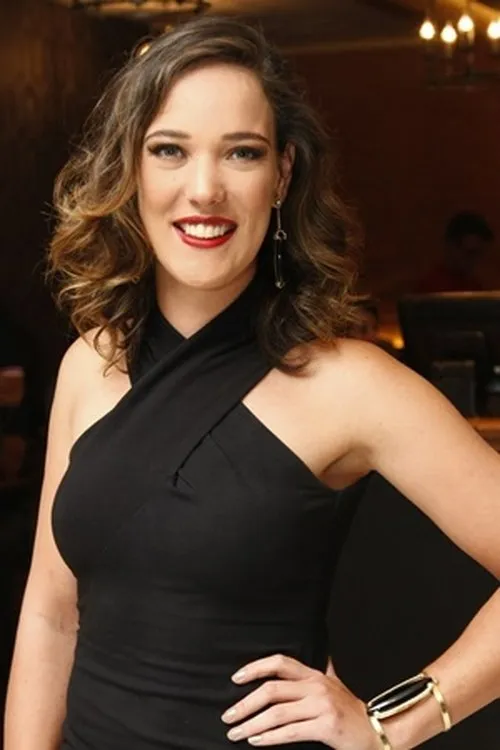 Adriana Birolli — personaje: Bela Adormecida