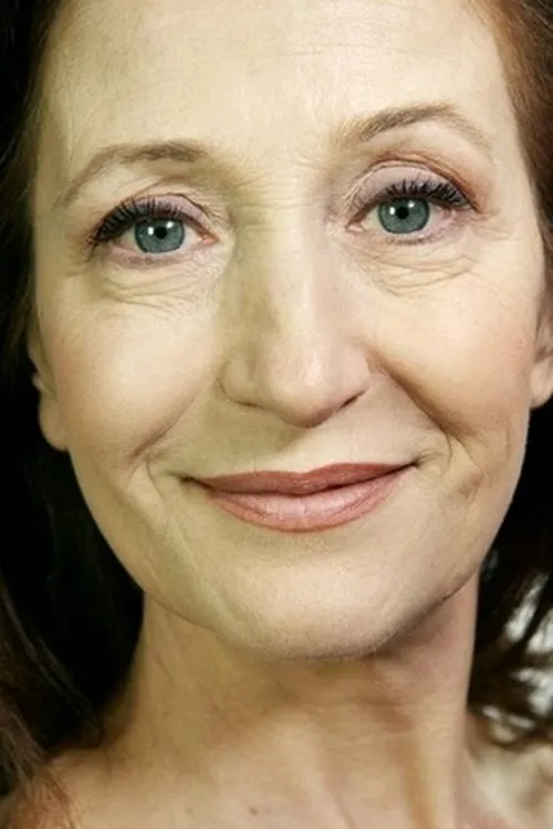 Adriana De Guilmi interpretando a moglie di Rastelli