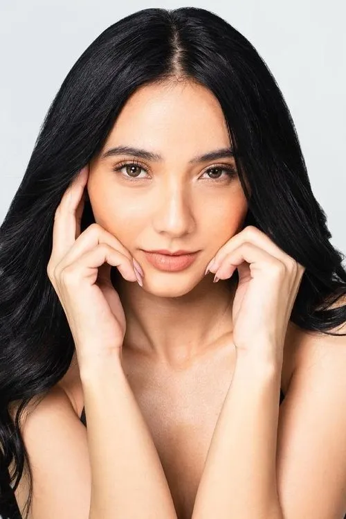 Kych Minemoto ha trabajado con Adrianna So en 2 ocasiones