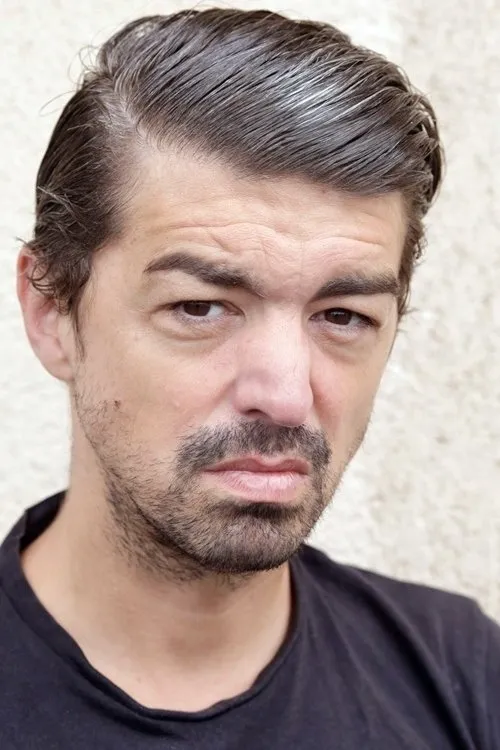 Tony Harrisson ha trabajado con Adrien Saint-Joré en 2 ocasiones