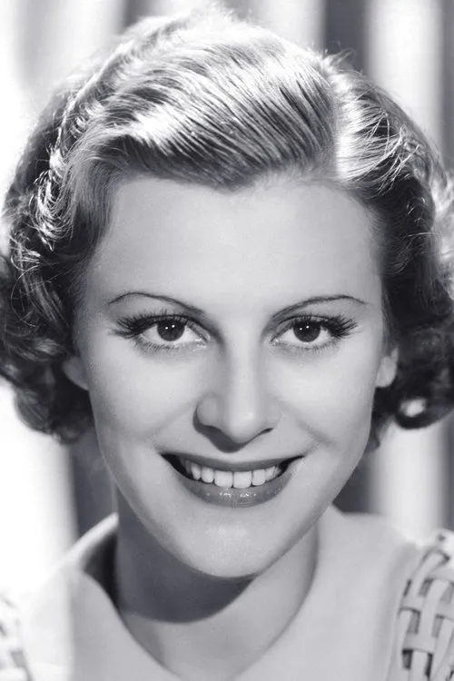 Adrienne Marden interpretando a Katherine Lind