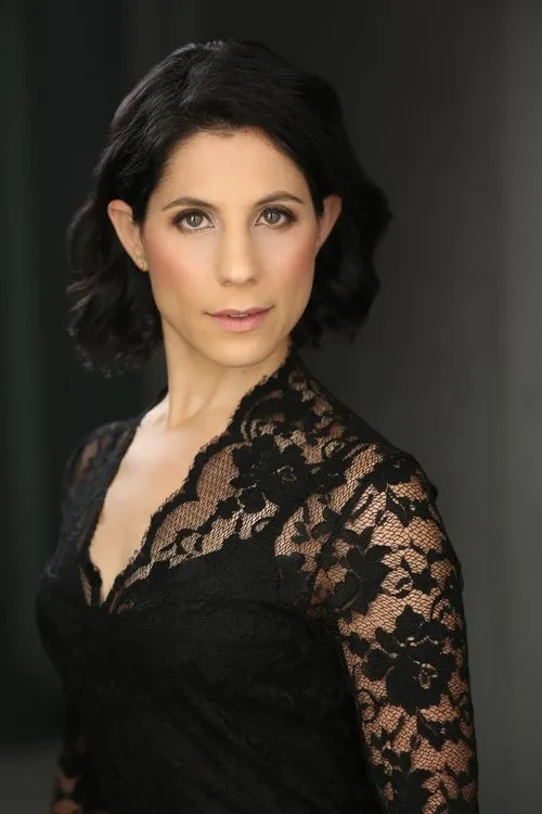 Lisa Huynh ha trabajado con Advah Soudack en 1 ocasiones