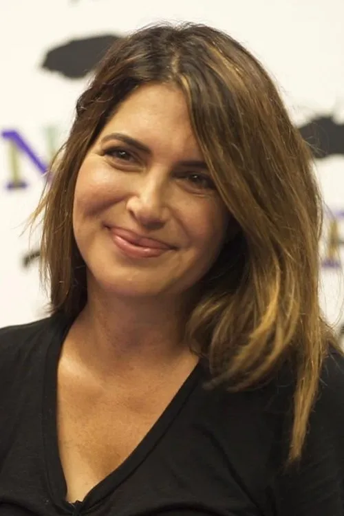 Afroditi Simiti interpretando a Elli / Nefeli