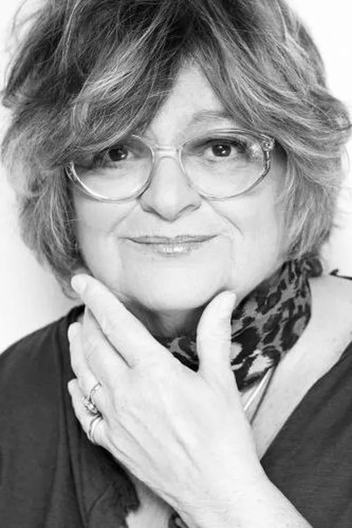 Ági Voith interpretando a Anna Zolnai