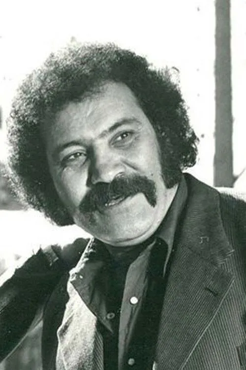 Reza Fazeli ha trabajado con Ahmad Moeeni en 1 ocasiones