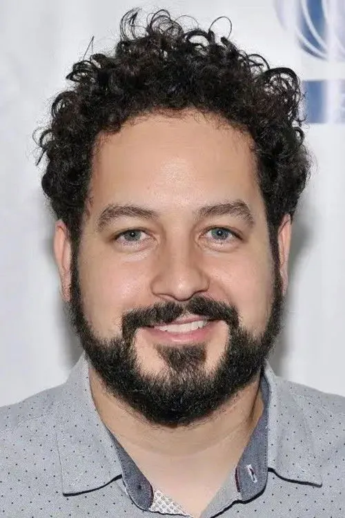 Lilan Bowden ha trabajado con Ahmed Bharoocha en 2 ocasiones