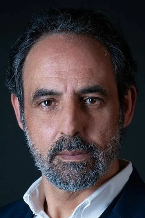 Ahmed Hafiane interpretando a Khalid