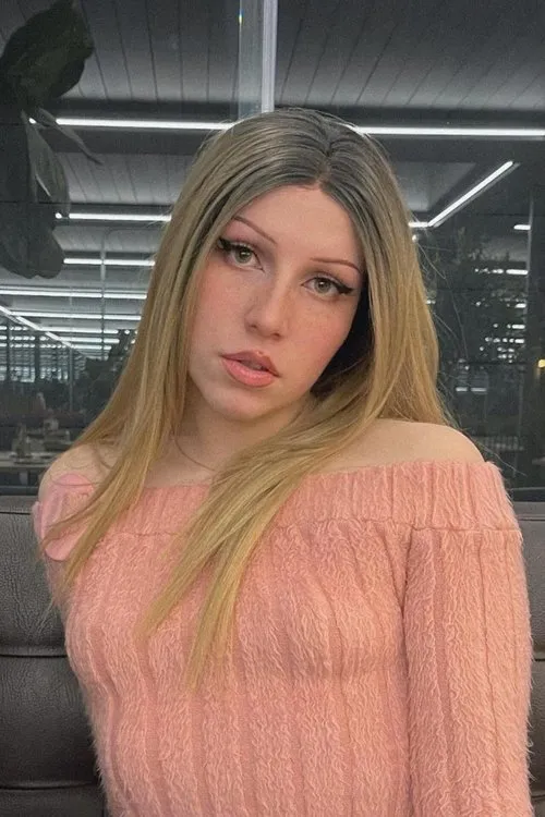 Sergio Macías ha trabajado con Aire Quinteiro en 1 ocasiones