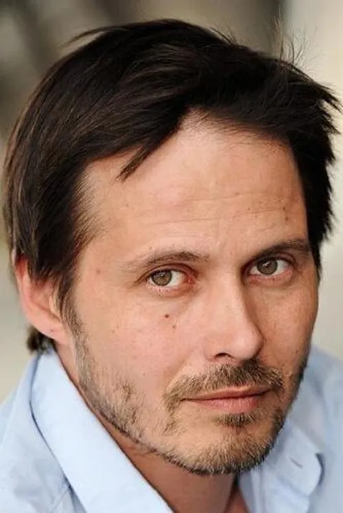 Alexandre Arnoult ha trabajado con Airy Routier en 1 ocasiones