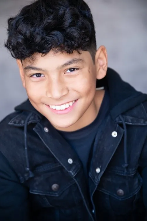 Ellie Araiza ha trabajado con Aivan Uttapa en 1 ocasiones