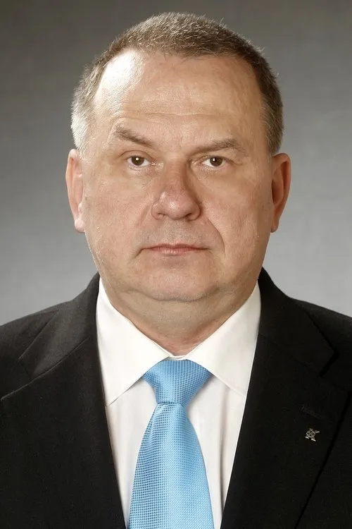 Sille Sutting ha trabajado con Aivar Riisalu en 1 ocasiones