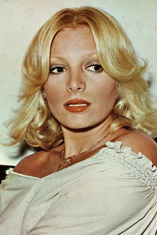 Ajda Pekkan interpretando a