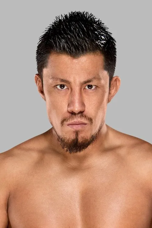 Akira Tozawa interpretando a 