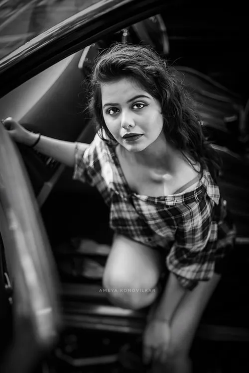 Smita Shewale ha trabajado con Akshata Padgaonkar en 1 ocasiones