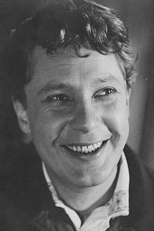 A. Senchenko ha trabajado con Альфред Шестопалов en 1 ocasiones