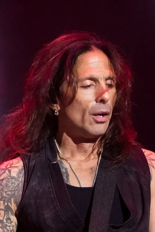 Jeff Plate ha trabajado con Al Pitrelli en 1 ocasiones