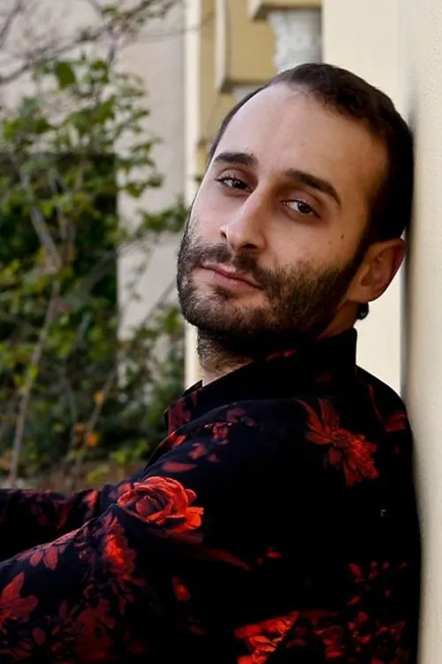 Hisham Suliman ha trabajado con Ala Dakka en 1 ocasiones