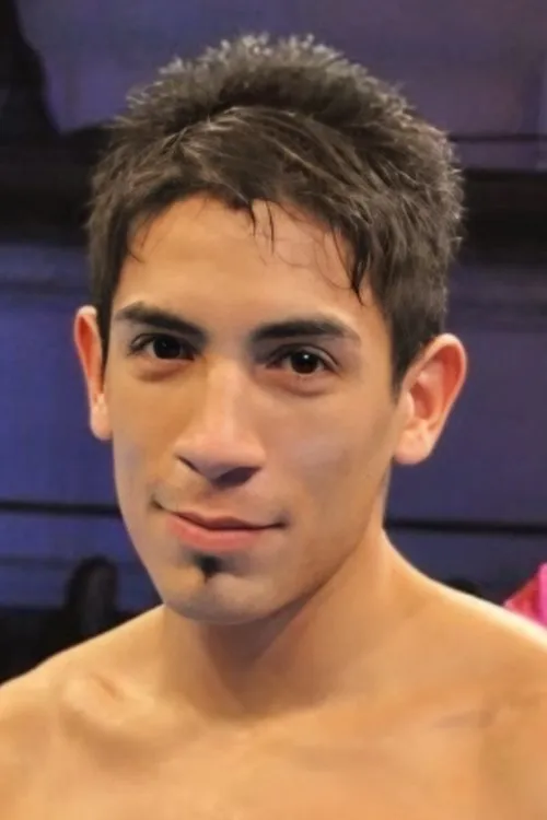 Alan Isaias Luques Castillo interpretando a Self